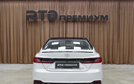 Toyota Camry, 2025 год, 4 500 000 рублей, 9 фотография