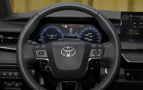 Toyota Camry, 2025 год, 4 500 000 рублей, 13 фотография