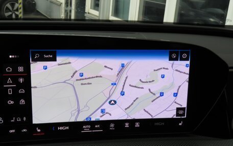 Audi Q5, 2025 год, 8 070 000 рублей, 13 фотография