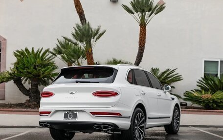 Bentley Bentayga I, 2025 год, 29 940 548 рублей, 5 фотография