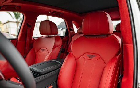 Bentley Bentayga I, 2025 год, 29 940 548 рублей, 17 фотография