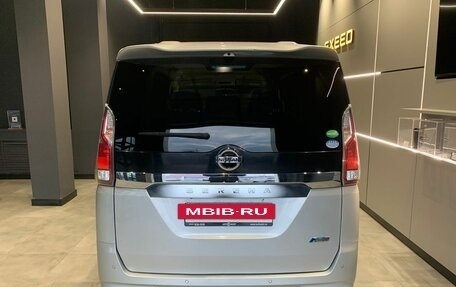 Nissan Serena IV, 2017 год, 1 825 000 рублей, 6 фотография