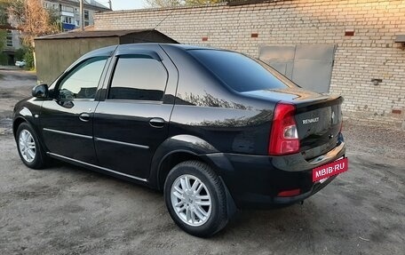 Renault Logan I, 2011 год, 650 000 рублей, 2 фотография