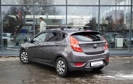 Hyundai Solaris II рестайлинг, 2013 год, 750 000 рублей, 6 фотография