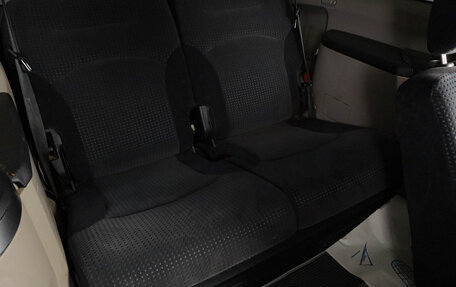 Mitsubishi Grandis, 2006 год, 889 000 рублей, 20 фотография