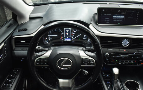 Lexus RX IV рестайлинг, 2016 год, 4 200 000 рублей, 13 фотография