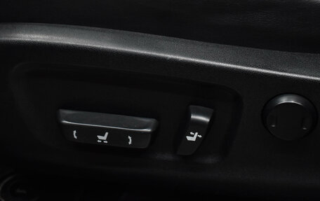 Lexus RX IV рестайлинг, 2016 год, 4 200 000 рублей, 15 фотография