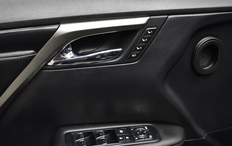 Lexus RX IV рестайлинг, 2016 год, 4 200 000 рублей, 16 фотография