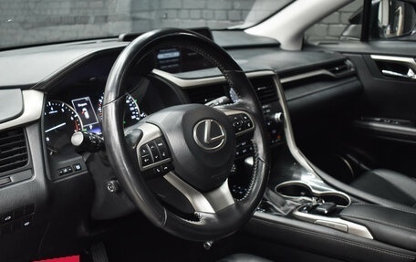 Lexus RX IV рестайлинг, 2016 год, 4 200 000 рублей, 20 фотография