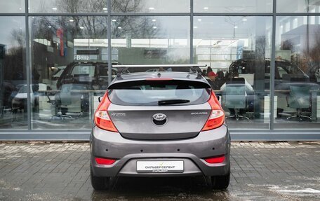 Hyundai Solaris II рестайлинг, 2013 год, 750 000 рублей, 4 фотография