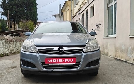Opel Astra H, 2008 год, 390 000 рублей, 1 фотография