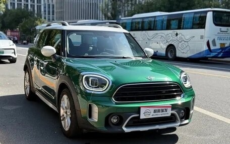 MINI Countryman II (F60), 2022 год, 2 490 000 рублей, 1 фотография