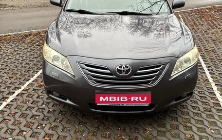 Toyota Camry, 2008 год, 1 150 000 рублей, 1 фотография