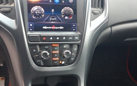 Opel Astra J, 2012 год, 920 000 рублей, 14 фотография