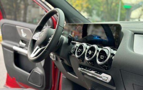 Mercedes-Benz GLA, 2021 год, 2 310 000 рублей, 13 фотография