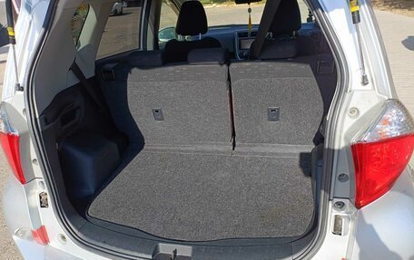 Toyota Ractis II, 2012 год, 960 000 рублей, 16 фотография