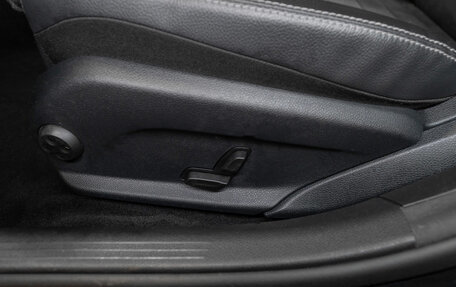 Mercedes-Benz C-Класс, 2019 год, 3 720 000 рублей, 20 фотография