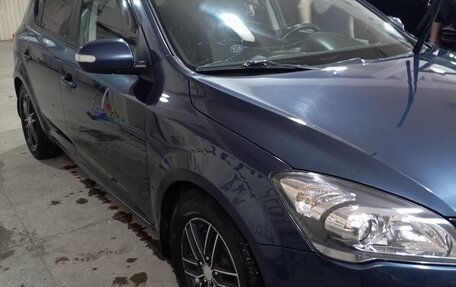 KIA cee'd I рестайлинг, 2011 год, 500 000 рублей, 2 фотография