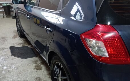 KIA cee'd I рестайлинг, 2011 год, 500 000 рублей, 3 фотография