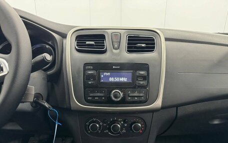 Renault Logan II, 2021 год, 899 000 рублей, 15 фотография