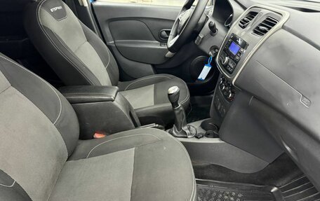 Renault Logan II, 2021 год, 899 000 рублей, 10 фотография