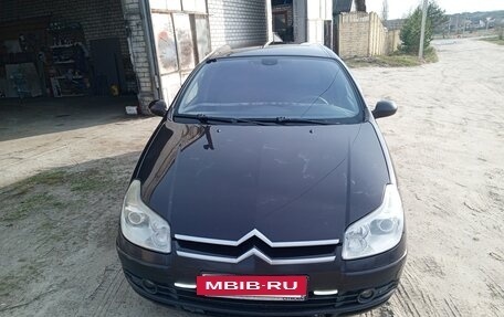 Citroen C5 I рестайлинг, 2005 год, 400 000 рублей, 32 фотография