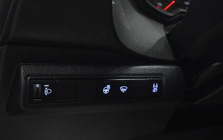 Toyota Corolla, 2019 год, 1 660 000 рублей, 17 фотография