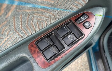 Toyota Avensis III рестайлинг, 1997 год, 249 000 рублей, 11 фотография