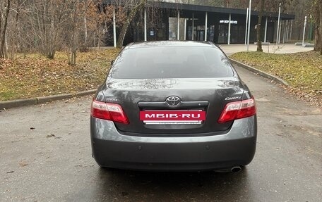 Toyota Camry, 2008 год, 1 150 000 рублей, 14 фотография
