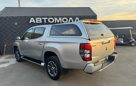 Mitsubishi L200 IV рестайлинг, 2020 год, 2 900 000 рублей, 7 фотография