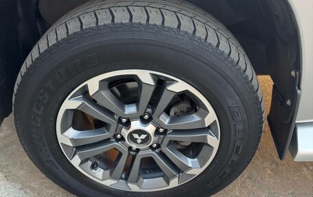 Mitsubishi L200 IV рестайлинг, 2020 год, 2 900 000 рублей, 14 фотография