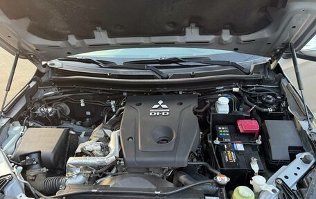 Mitsubishi L200 IV рестайлинг, 2020 год, 2 900 000 рублей, 15 фотография