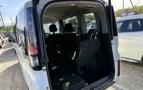 Honda Stepwgn IV, 2015 год, 1 739 000 рублей, 11 фотография