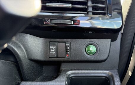 Honda Stepwgn IV, 2015 год, 1 739 000 рублей, 17 фотография