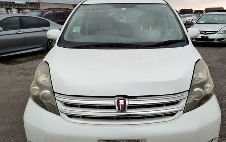 Toyota ISis I, 2010 год, 1 069 000 рублей, 3 фотография