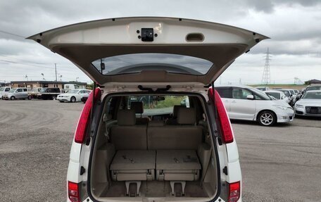 Toyota ISis I, 2010 год, 1 069 000 рублей, 10 фотография