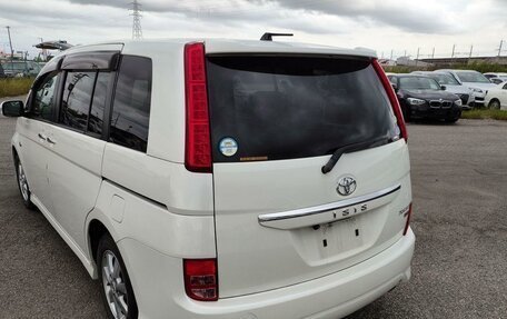 Toyota ISis I, 2010 год, 1 069 000 рублей, 11 фотография