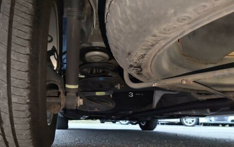 Toyota ISis I, 2010 год, 1 069 000 рублей, 22 фотография