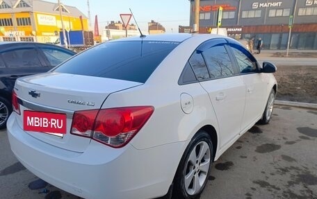 Chevrolet Cruze II, 2011 год, 560 000 рублей, 3 фотография