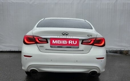 Infiniti Q70 I, 2015 год, 1 800 000 рублей, 6 фотография