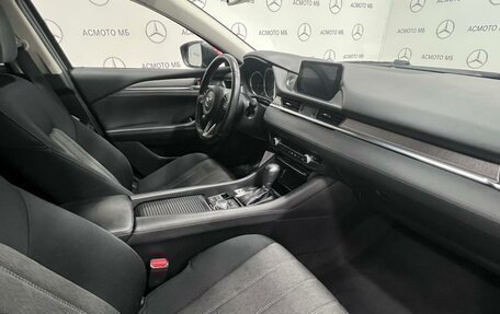 Mazda 6, 2020 год, 2 300 000 рублей, 11 фотография