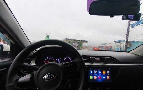 KIA Rio IV, 2018 год, 825 000 рублей, 9 фотография