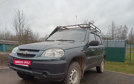Chevrolet Niva I рестайлинг, 2010 год, 500 000 рублей, 10 фотография