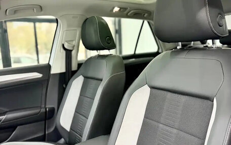 Volkswagen T-Roc I, 2022 год, 1 870 000 рублей, 12 фотография