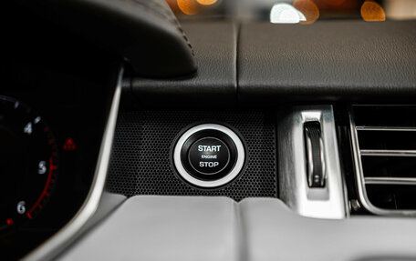 Land Rover Range Rover IV рестайлинг, 2021 год, 12 000 000 рублей, 12 фотография