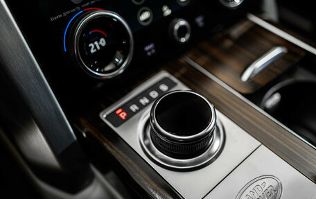 Land Rover Range Rover IV рестайлинг, 2021 год, 12 000 000 рублей, 14 фотография