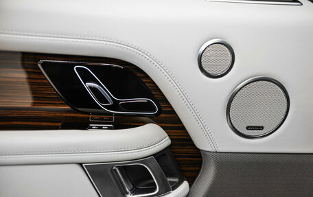 Land Rover Range Rover IV рестайлинг, 2021 год, 12 000 000 рублей, 18 фотография