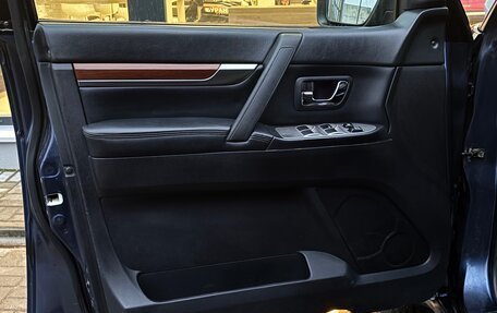 Mitsubishi Pajero IV, 2006 год, 1 060 000 рублей, 5 фотография