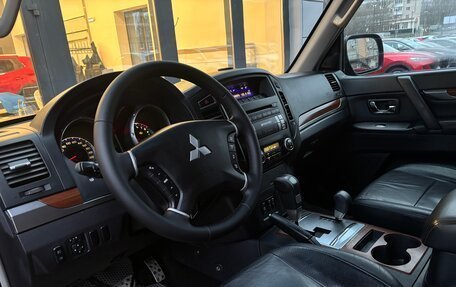 Mitsubishi Pajero IV, 2006 год, 1 060 000 рублей, 8 фотография