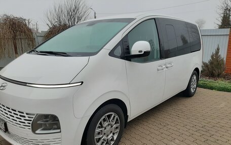 Hyundai Staria, 2021 год, 5 500 000 рублей, 2 фотография